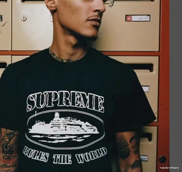 WORLD TEE Devil's XL TEE CORTEIZ S L M THE Short RULE FW23 Black Sleeve Printed Island 1010